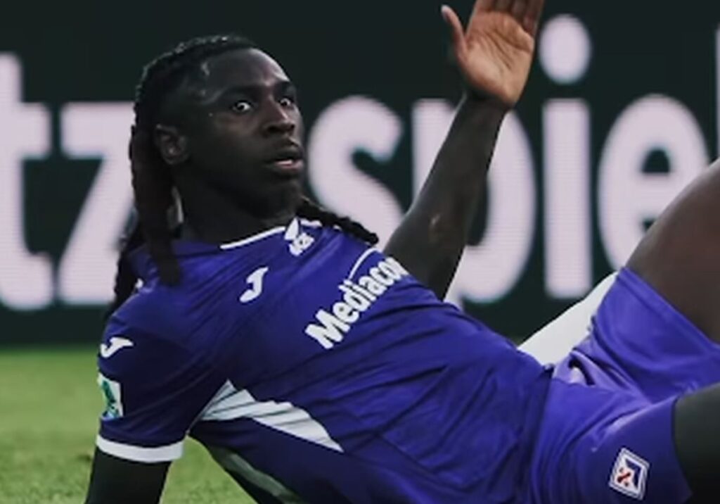 Kean torna ad allenarsi con la Fiorentina: la mossa dopo la multa e l’offerta da 40 milioni Moise Kean