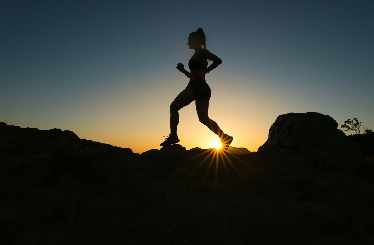 donna che corre ultra trail