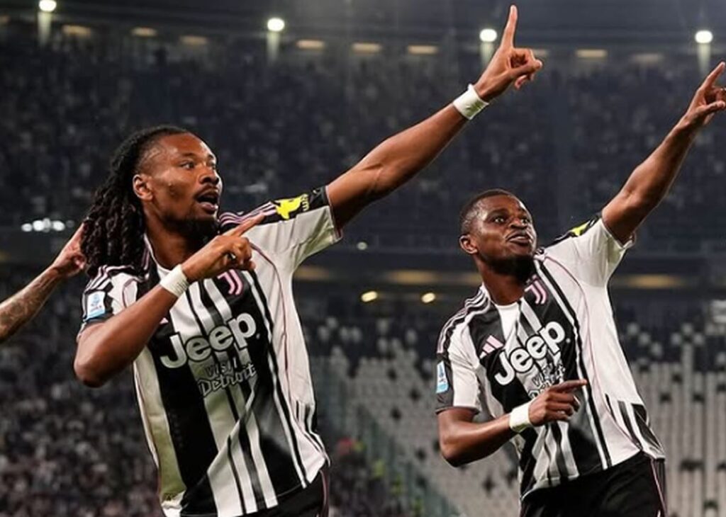 Il ginocchio presenta il conto a Khephren Thuram: la Juventus lo rivedrà nel 2027 Khephren Thuram sulla sinistra