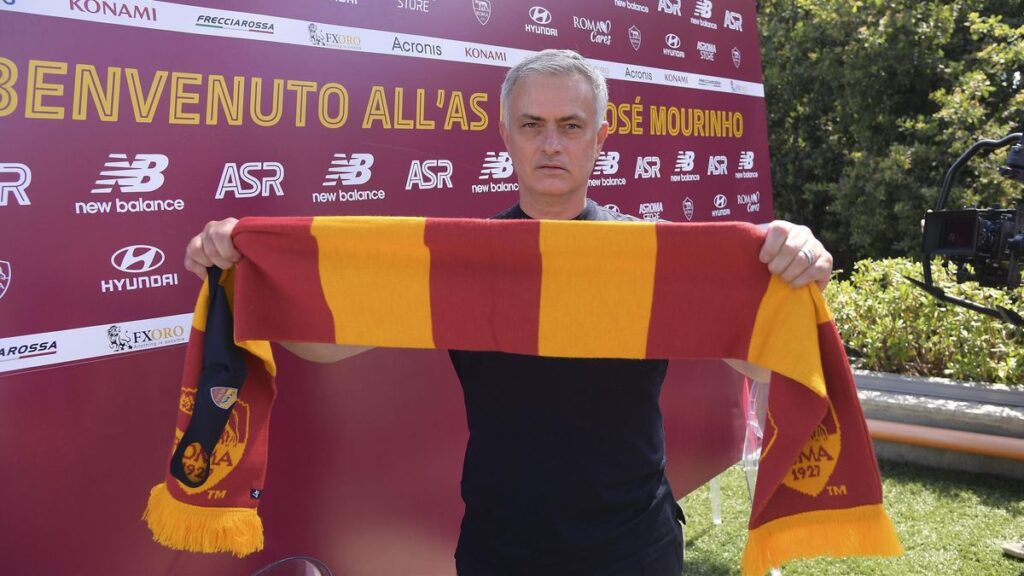 Mourinho quando era allenatore alla Roma